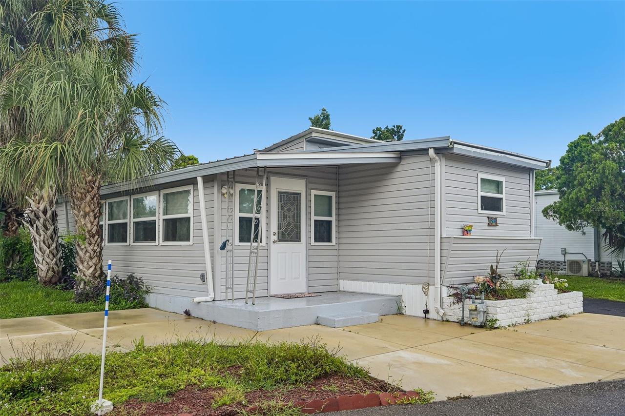 1100 University Pkwy. ##54, Sarasota, FL 34234