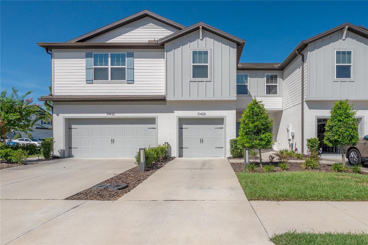 31428 Amberview Bend, Wesley Chapel, FL 33545
