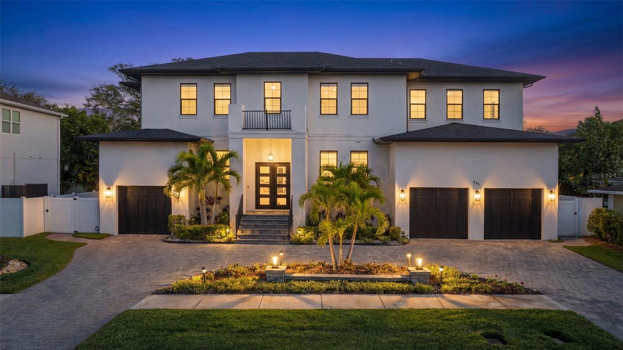 481 W Davis Blvd., Tampa, FL 33606