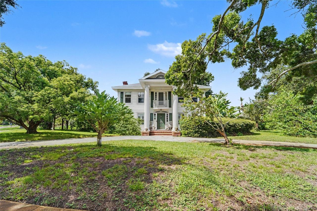 6100 3rd Ave., St Petersburg, FL 33710