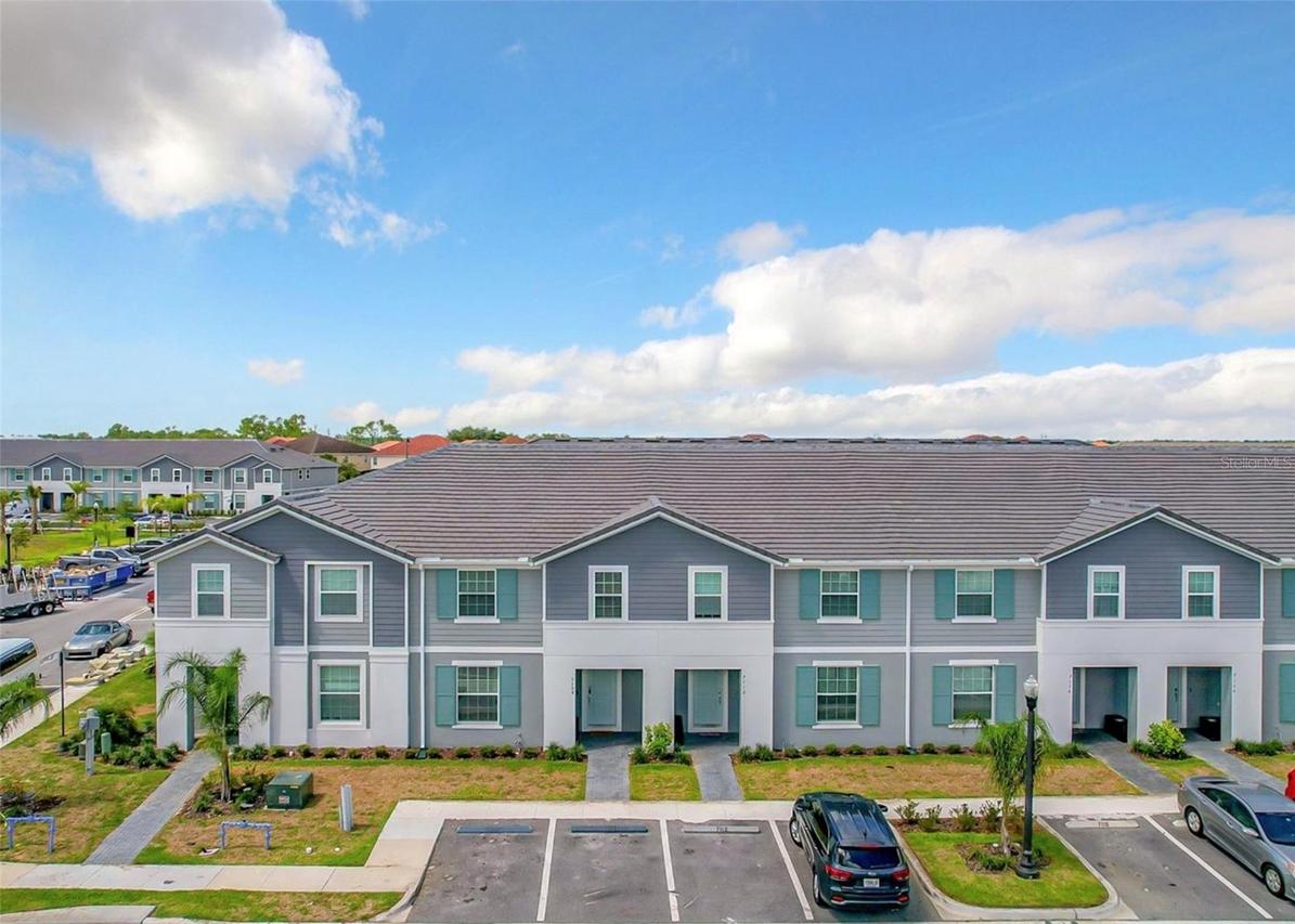 7108 Oakmoss Loop, Davenport, FL 33837