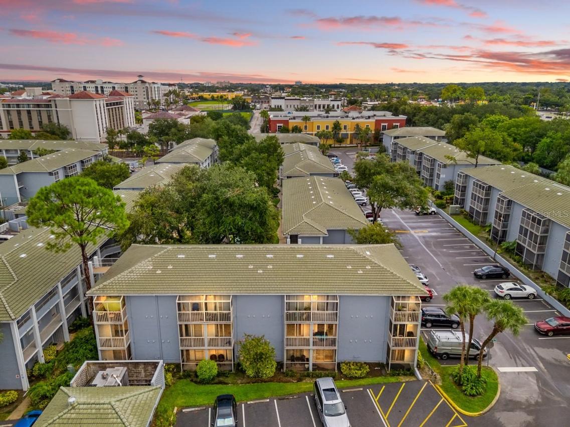 109 Oyster Bay Cir. #220, Altamonte Springs, FL 32701