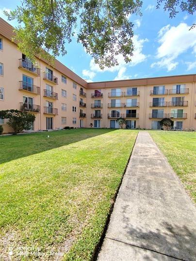 5820 N Church Ave. #112, Tampa, FL 33614