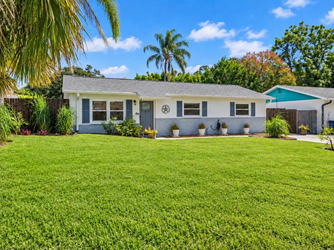 2047 Powderhorn Dr., Clearwater, FL 33755