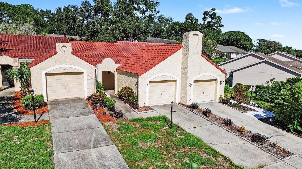 1652 Highland Club Ln., Palm Harbor, FL 34684