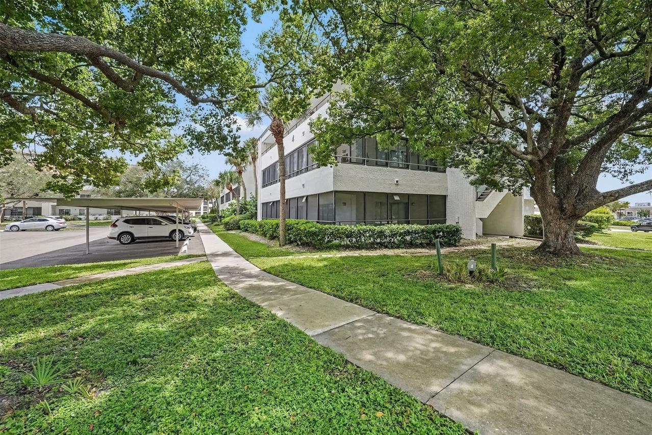 2585 Countryside Blvd. #4108, Clearwater, FL 33761