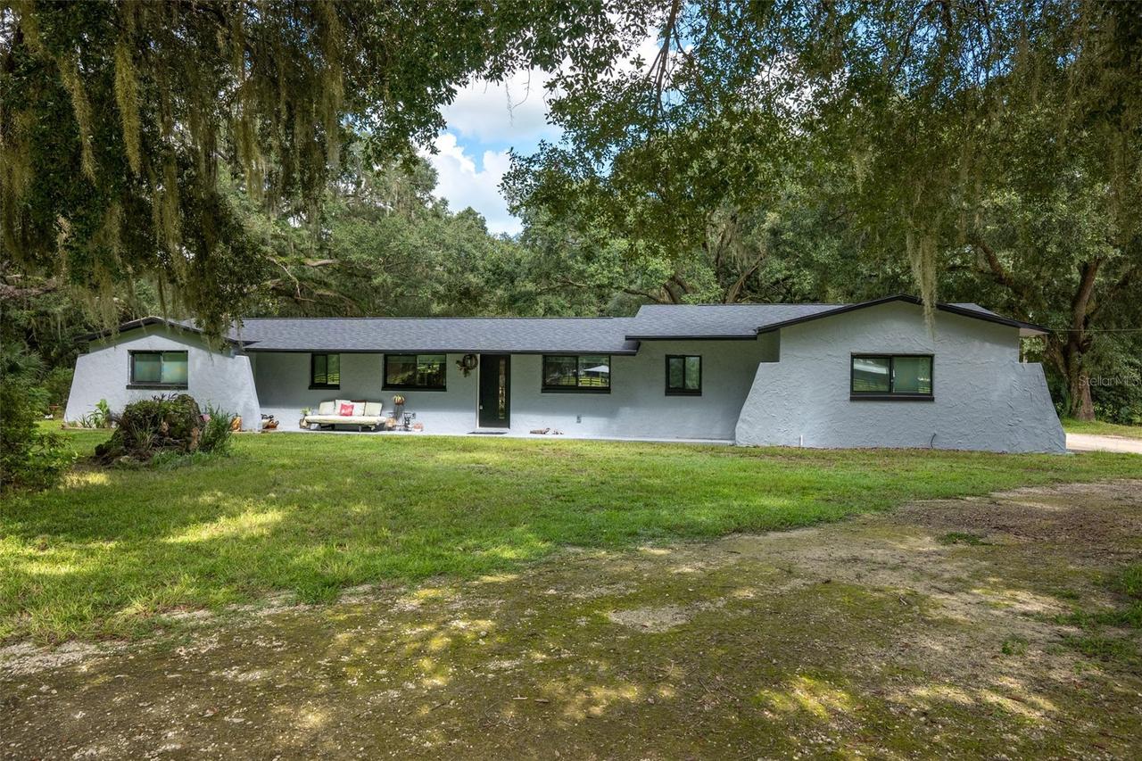 9797 Cr 674, Bushnell, FL 33513