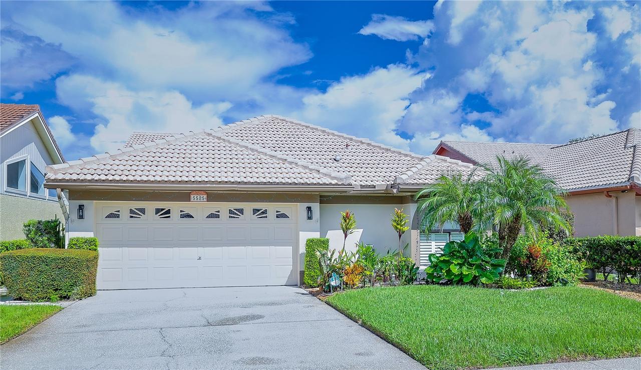 5585 Greyston St., Palm Harbor, FL 34685