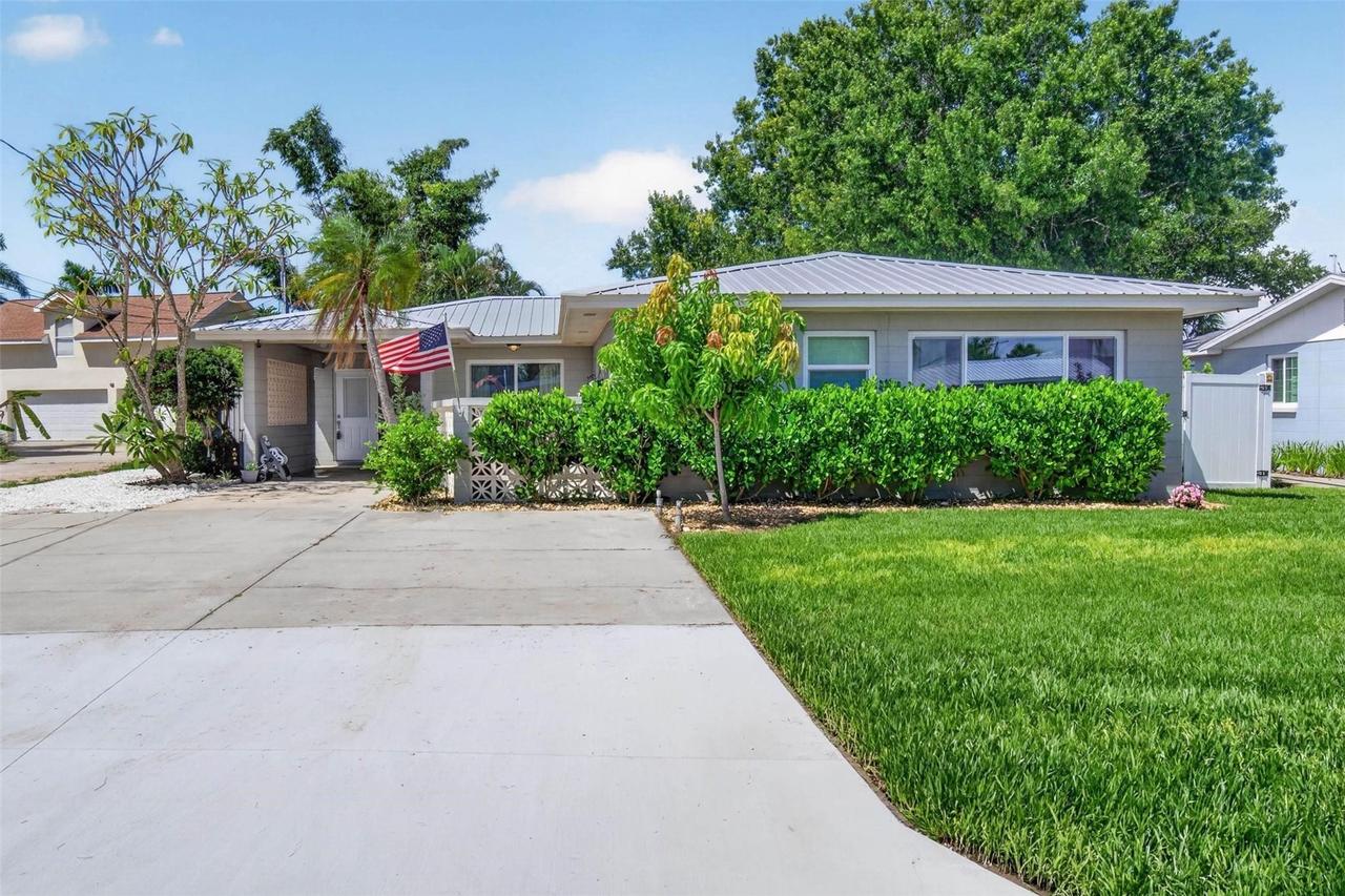 106 Steven St., Ruskin, FL 33570