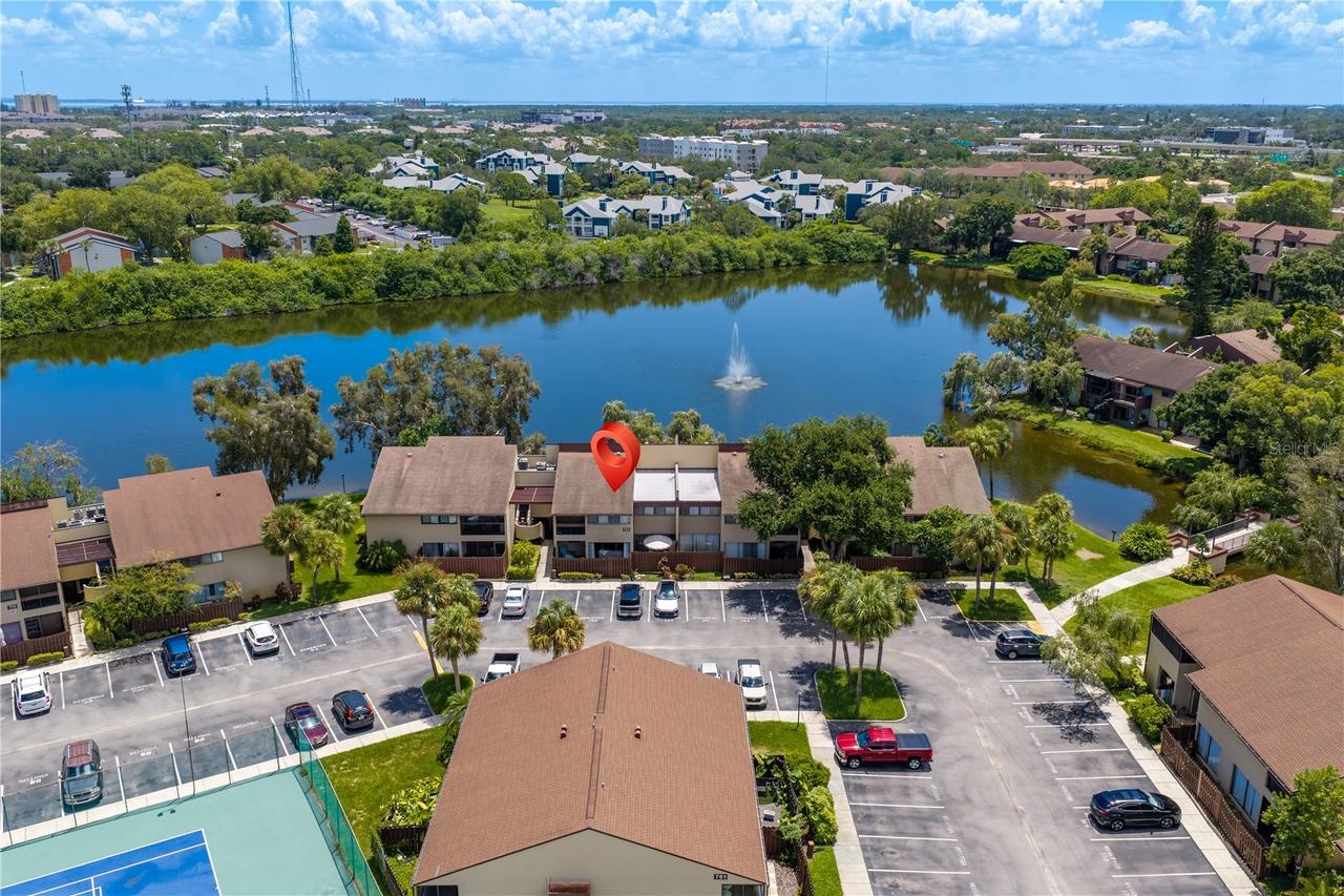 782 Village Lake Ter. #103, St Petersburg, FL 33716