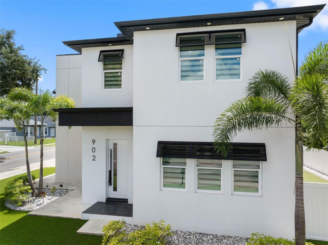 902 W Sligh Ave., Tampa, FL 33604