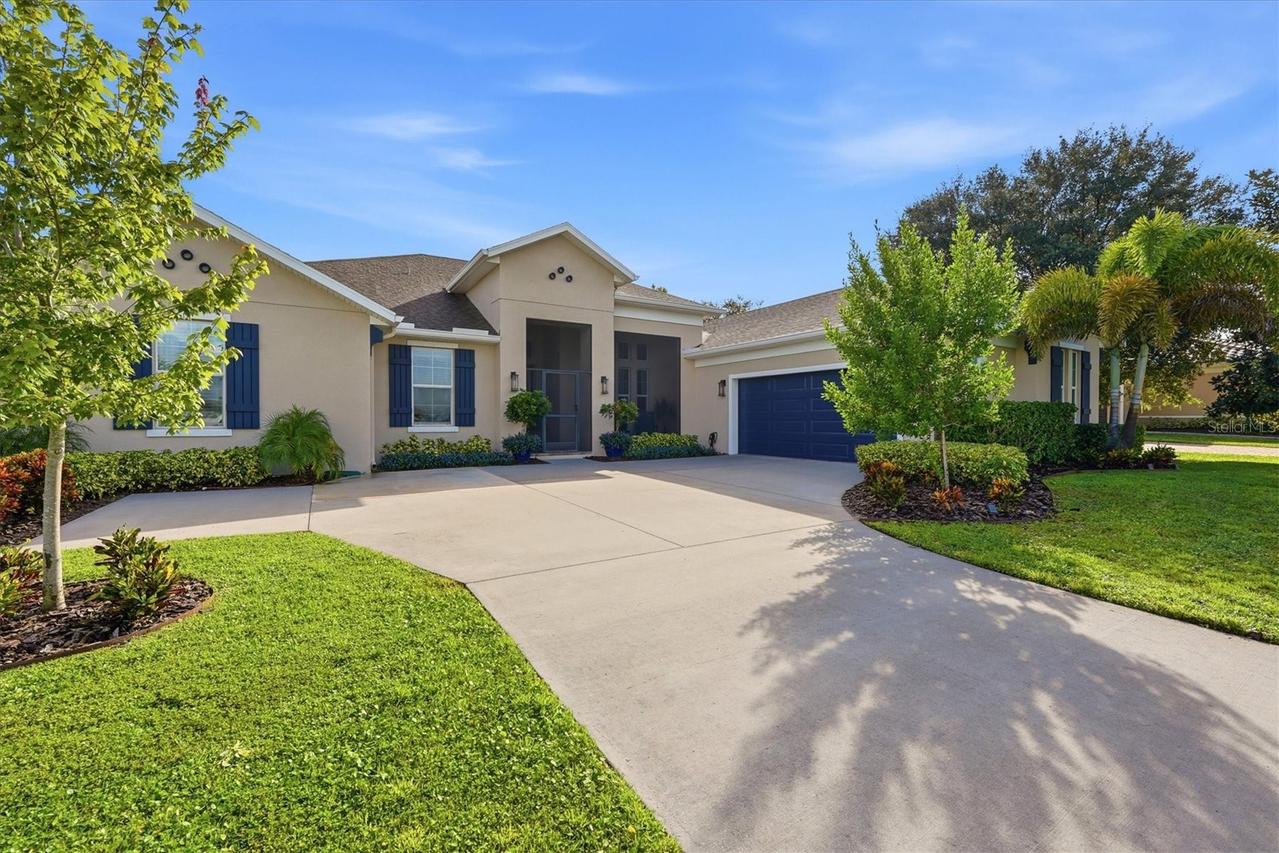 5209 Lake Venice Dr., Wimauma, FL 33598