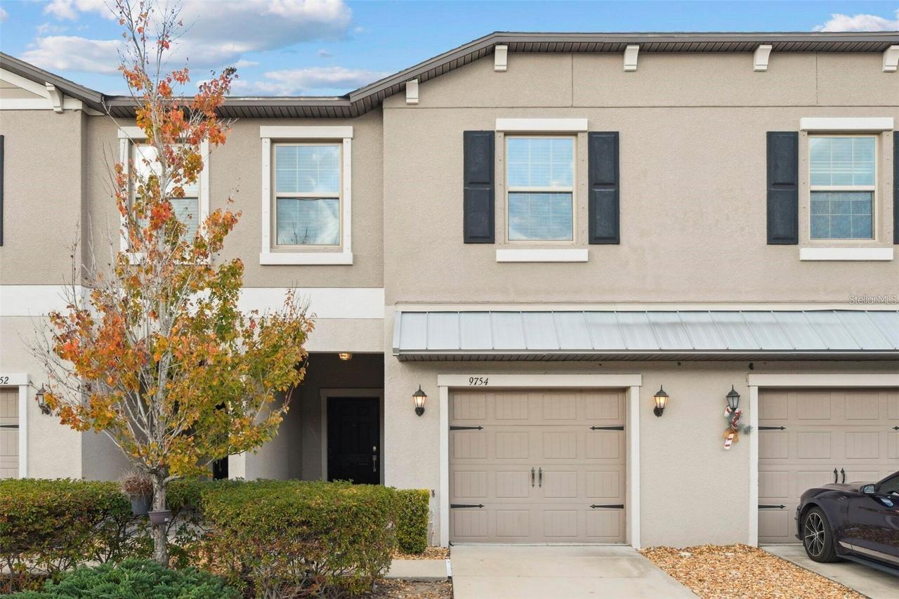 9754 Pembrooke Pines Dr., Sun City Center, FL 33573
