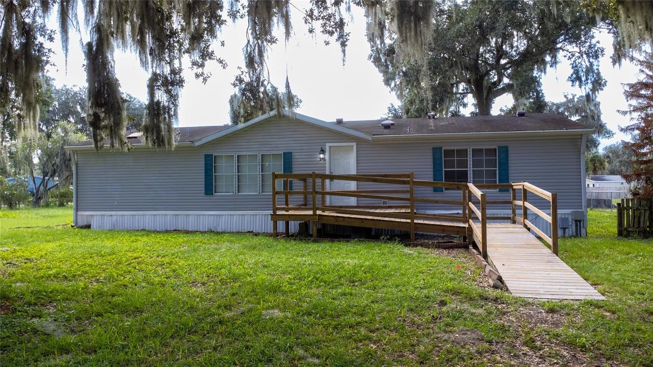 4706 Myrtle View Dr., Mulberry, FL 33860