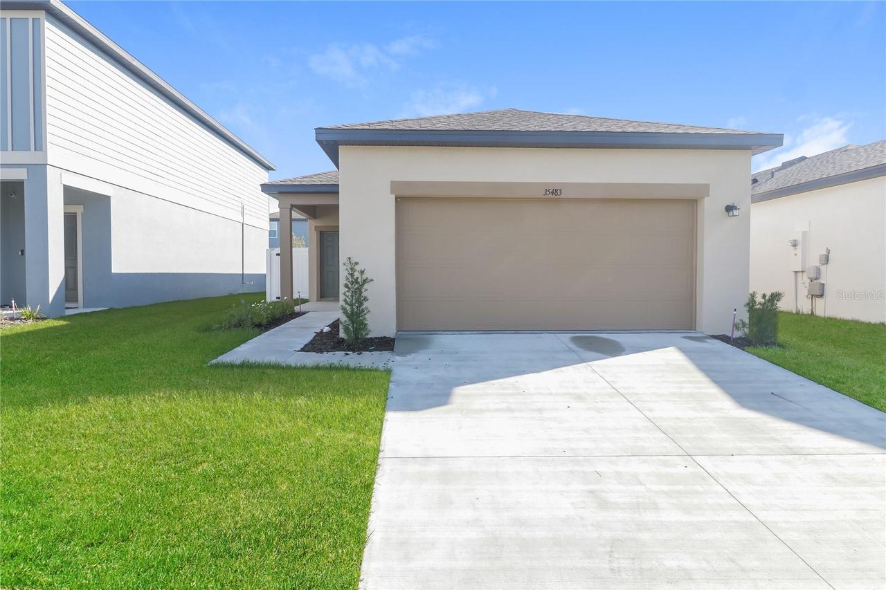 35483 Eastbrook Ave., Zephyrhills, FL 33541