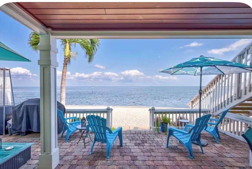 5280 Coquina Key Dr. #A, St Petersburg, FL 33705