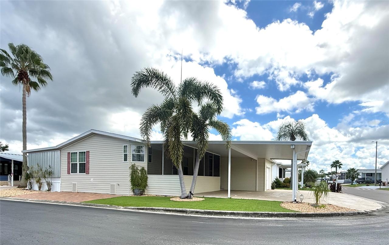 225 S Port Royal Ln., Apollo Beach, FL 33572