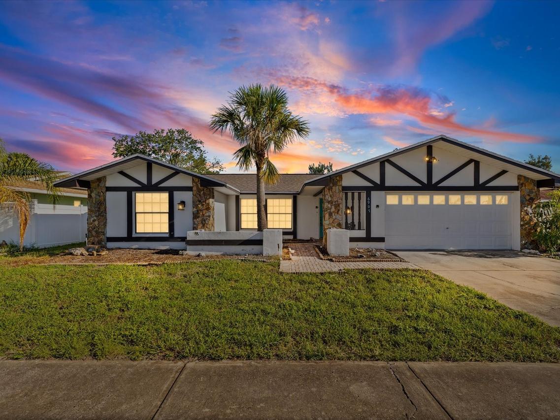 6907 Bottle Brush Dr., Port Richey, FL 34668