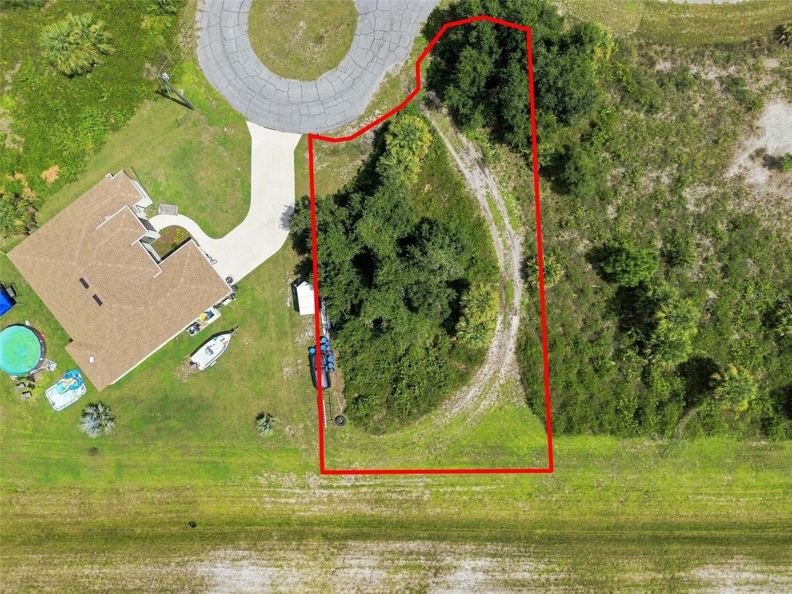 Peale Cir., North Port, FL 34288