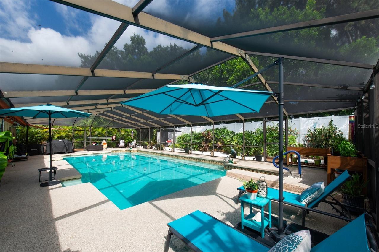 207 Amesbury Cir., Sun City Center, FL 33573