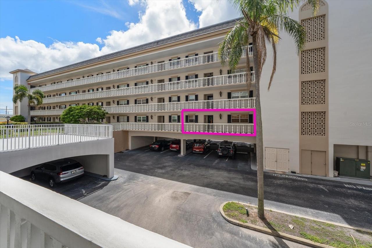 131 Bluff View Dr. #106, Belleair Bluffs, FL 33770