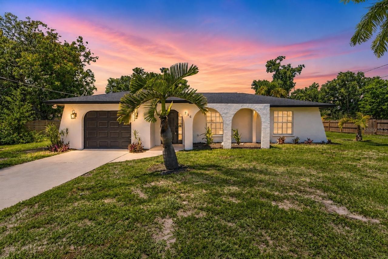 216 23rd St., Bradenton, FL 34208
