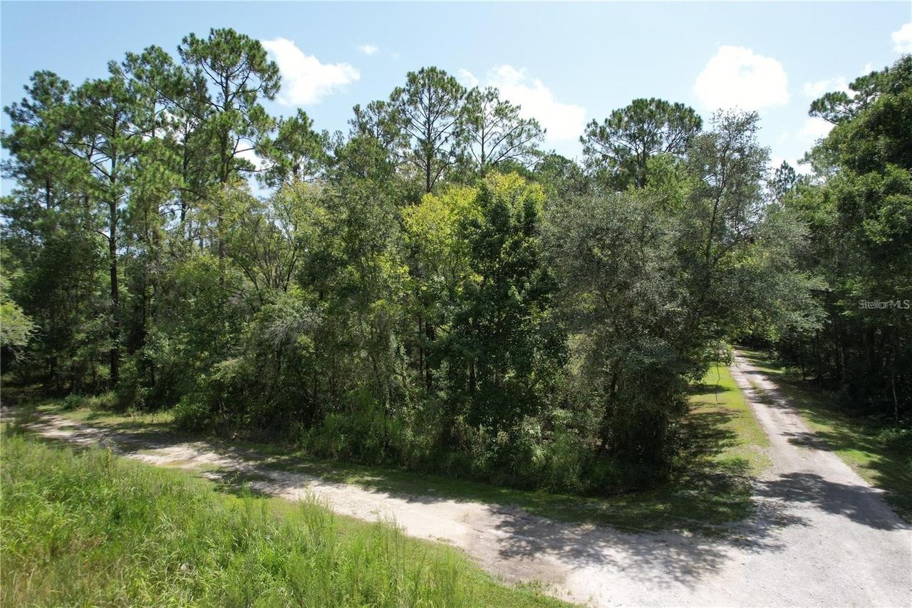 Merryhill Dr., Webster, FL 33597