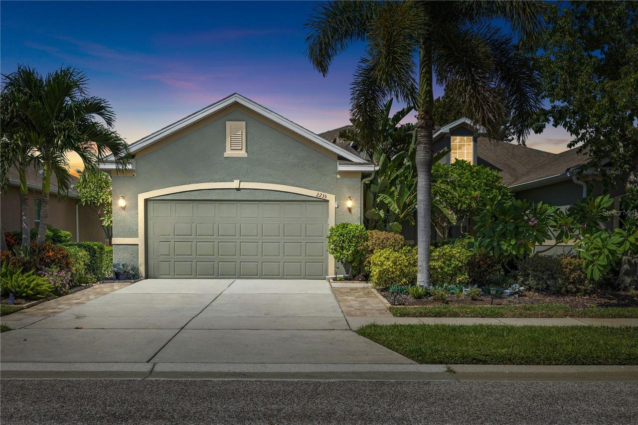 2235 Parrot Fish Dr., Holiday, FL 34691