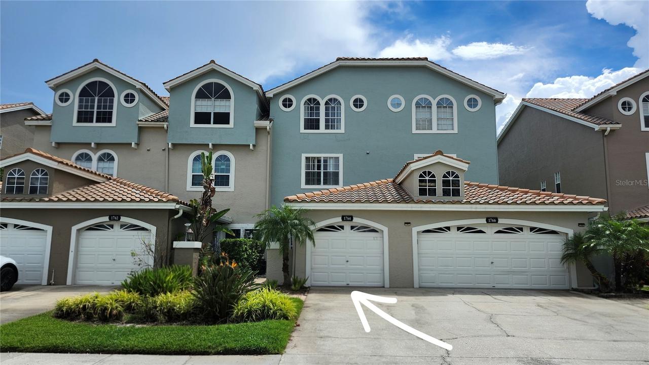 1764 Arabian Ln., Palm Harbor, FL 34685