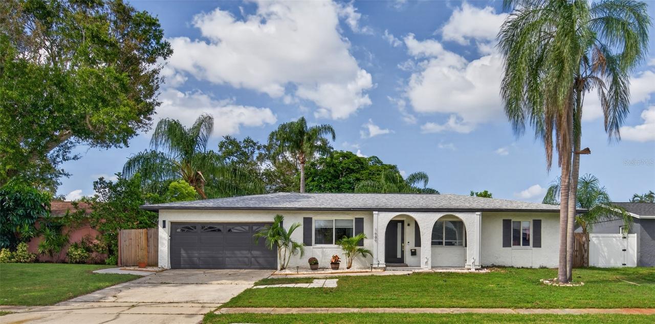 1689 Pennsylvania Ave., St Petersburg, FL 33703