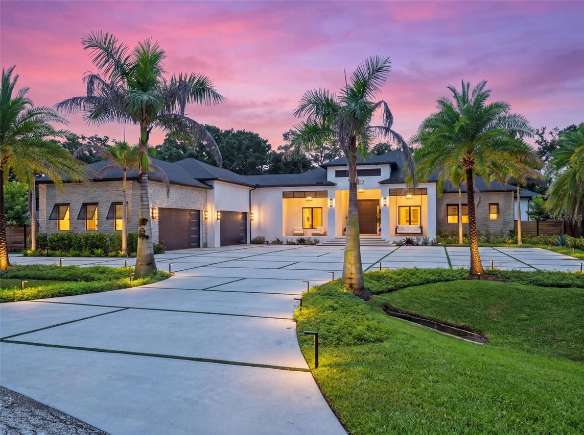 17602 Grande Estates Pl., Lutz, FL 33549