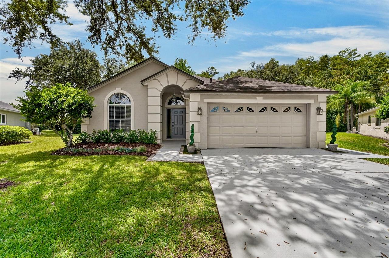 6106 Chalon Ct., Lutz, FL 33558