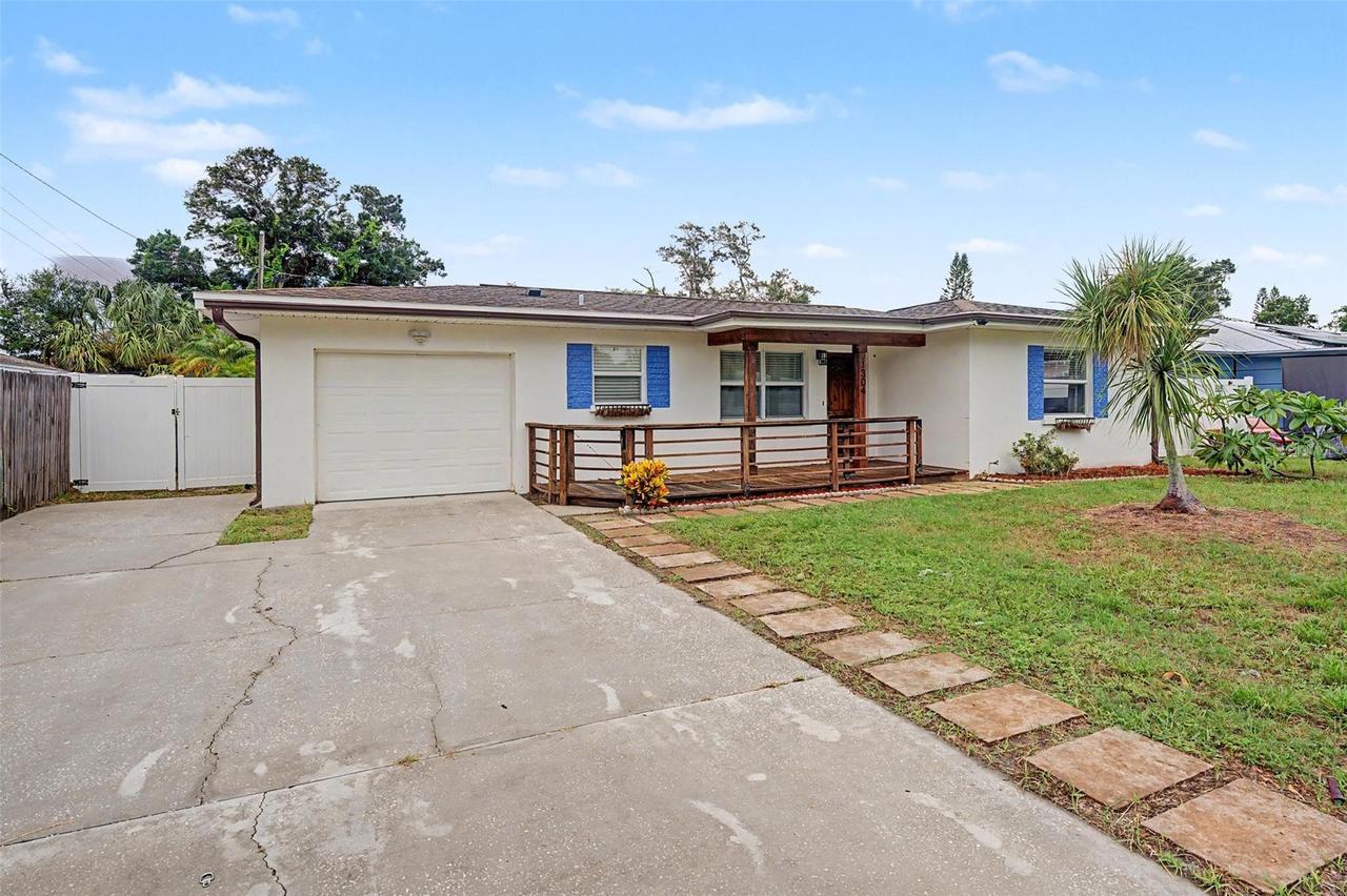 1304 Parkwood St., Clearwater, FL 33755