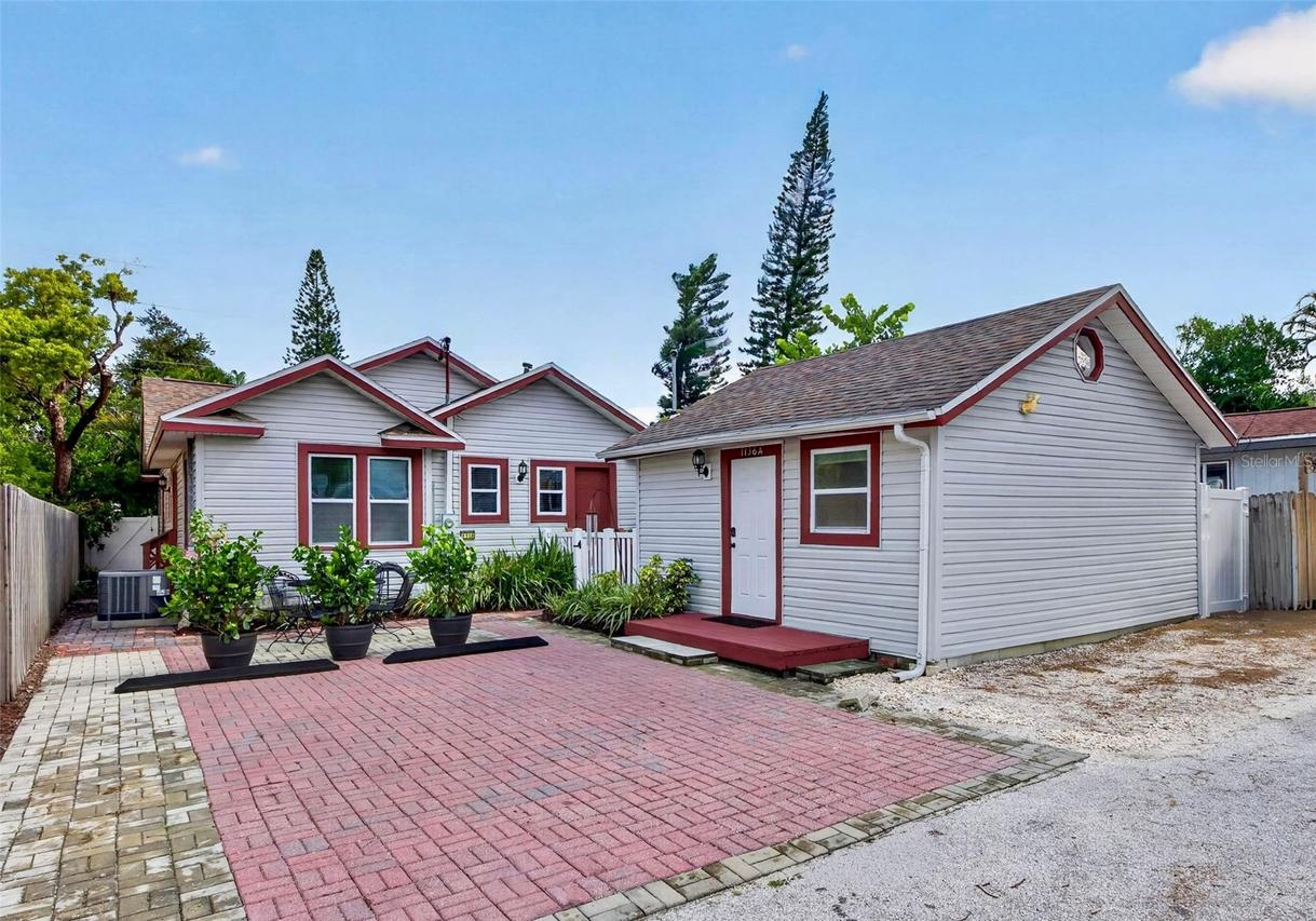 1136 22nd Ave., St Petersburg, FL 33704