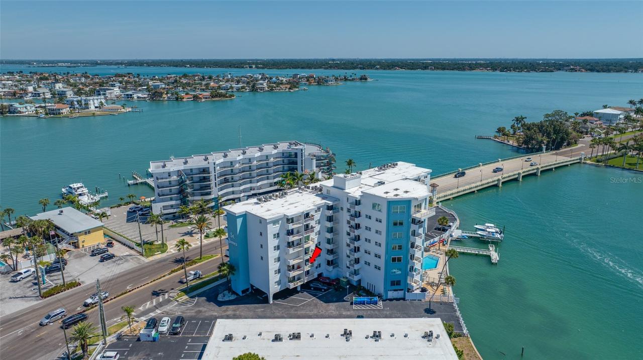 285 107 Ave. #306, Treasure Island, FL 33706