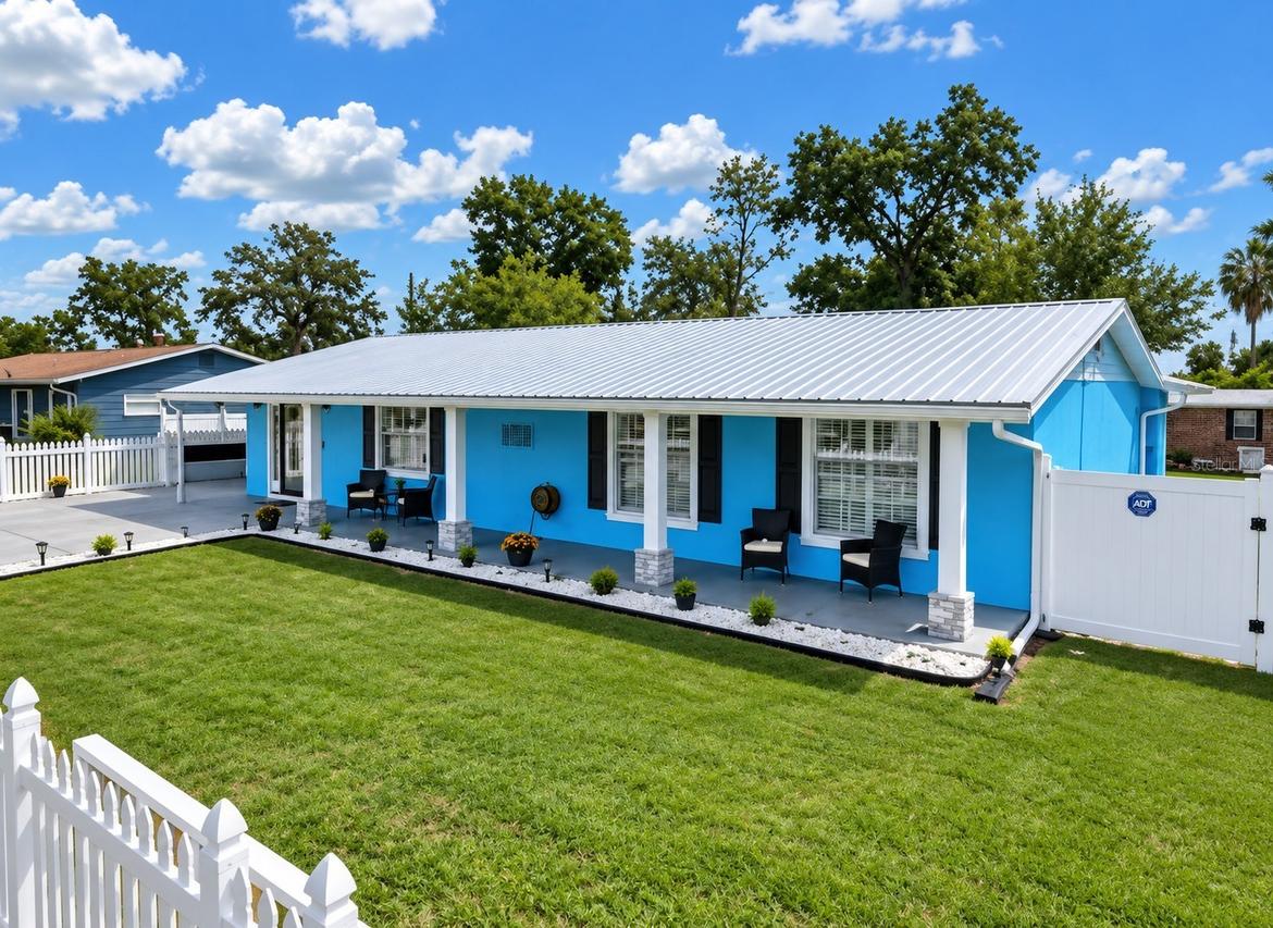 39352 Lincoln Ave., Zephyrhills, FL 33542