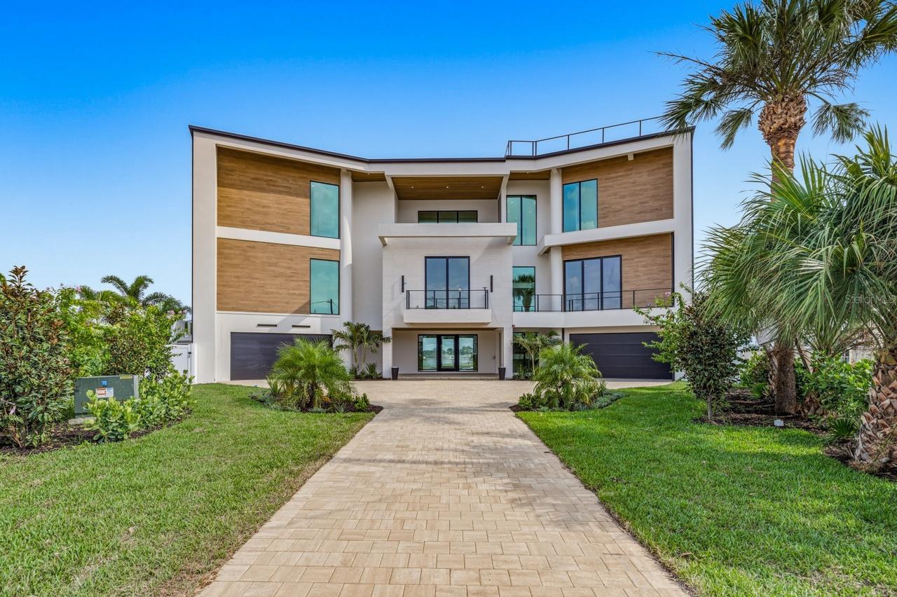 6503 Debbie Ln., St Petersburg, FL 33707