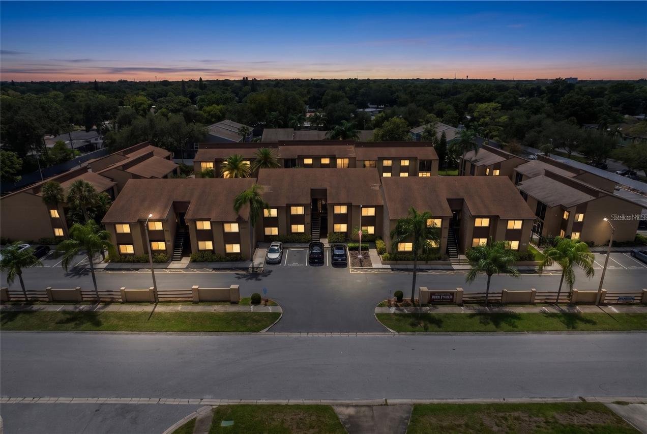 1575 Greenlea Dr. #9, Clearwater, FL 33755
