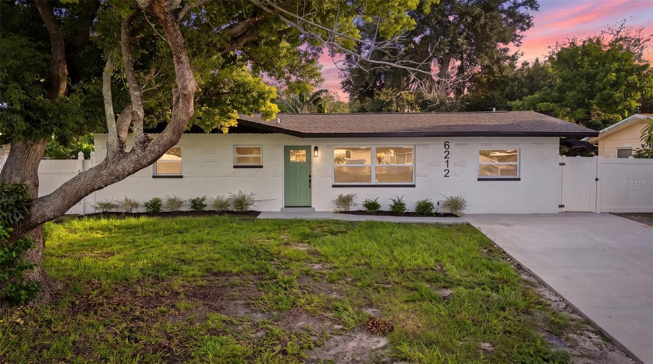 6212 42 Ave., St Petersburg, FL 33709