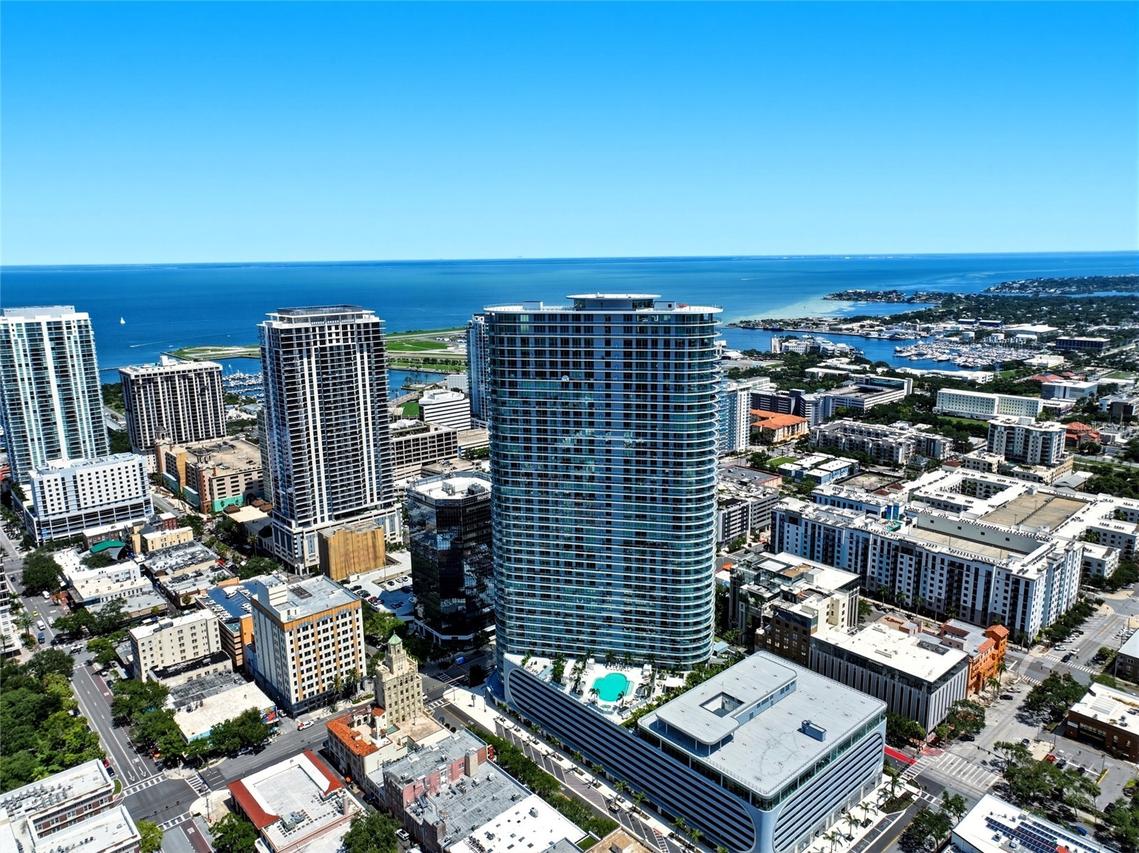 400 Central Ave. #301, St Petersburg, FL 33701