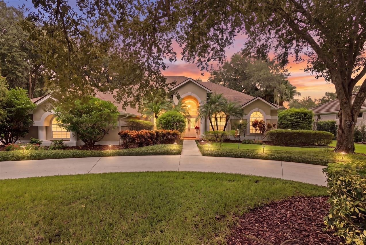 16308 Moradas De Avila, Tampa, FL 33613