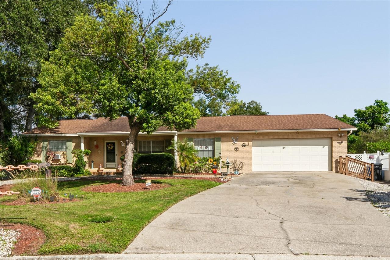 10739 Drummond Rd., Tampa, FL 33615