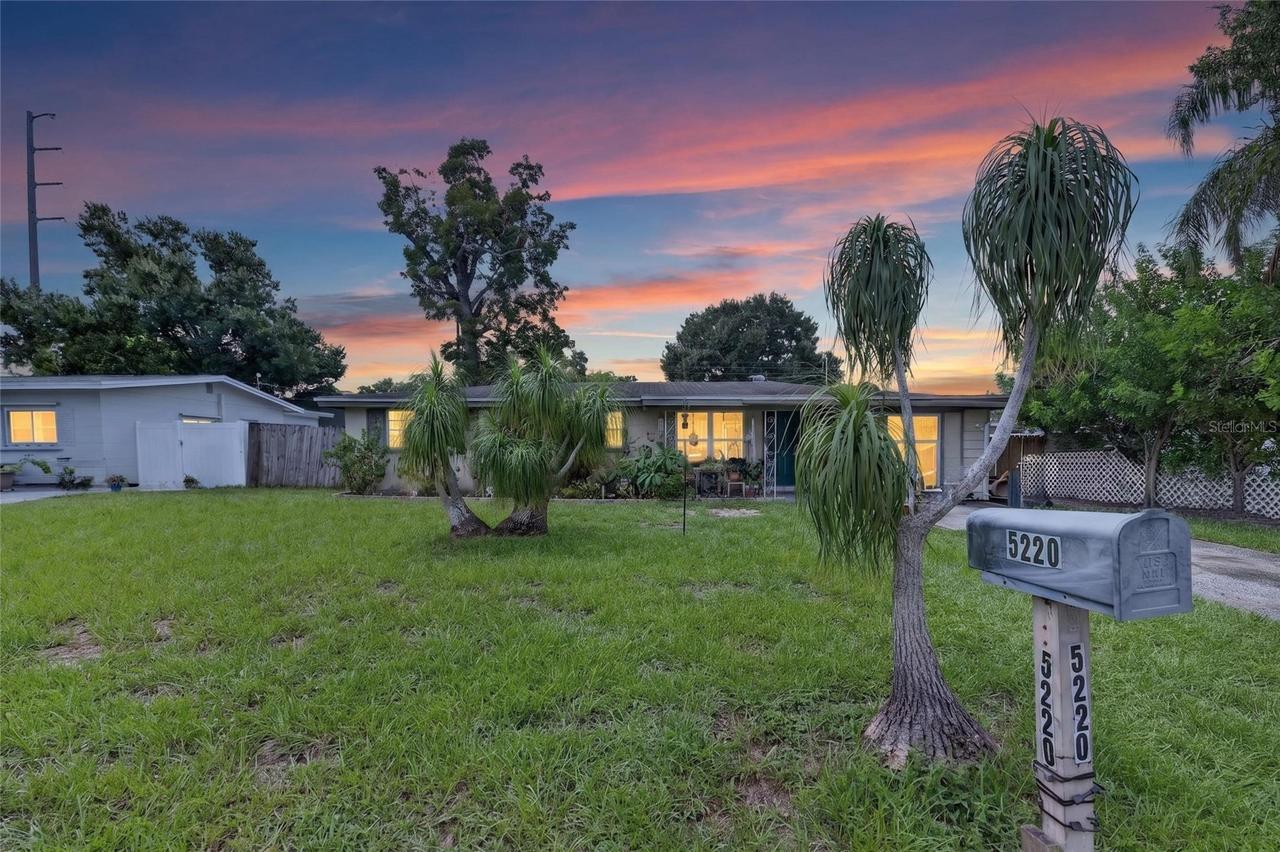 5220 55th Ave., St Petersburg, FL 33709