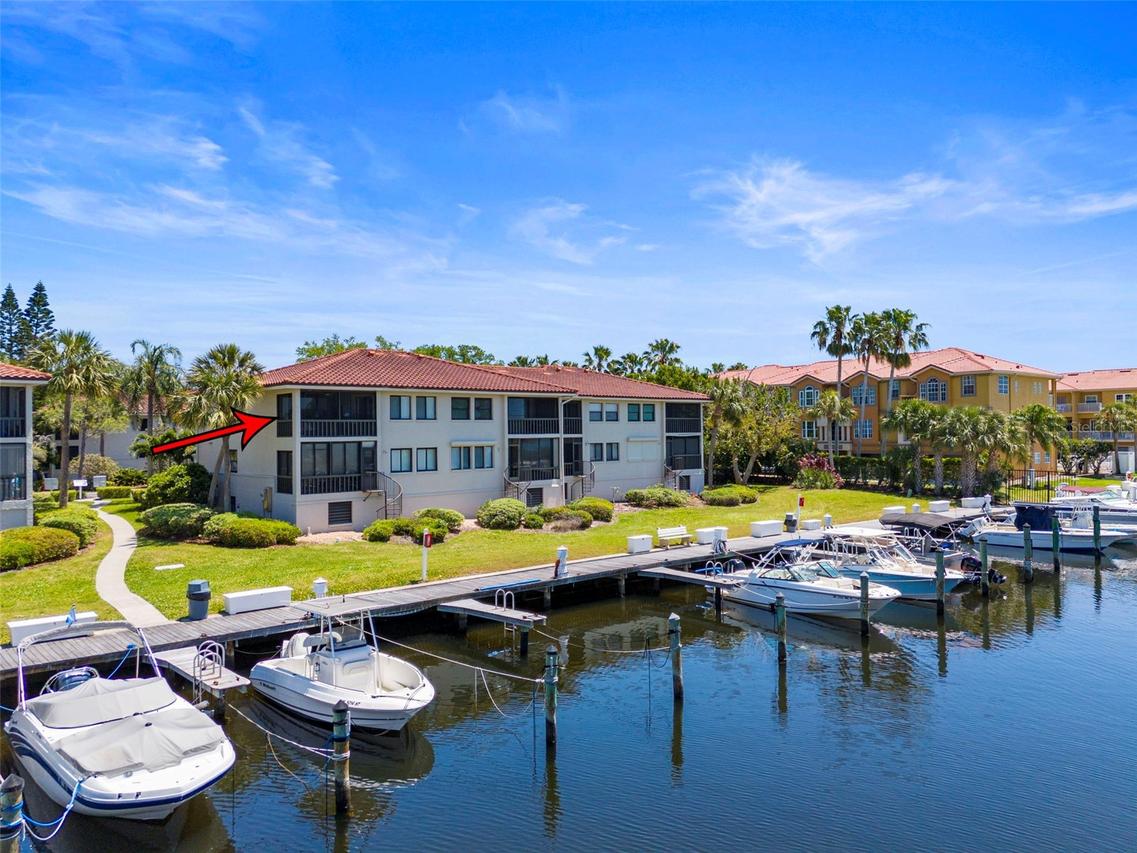 1801 Mariner Dr. #20, Tarpon Springs, FL 34689