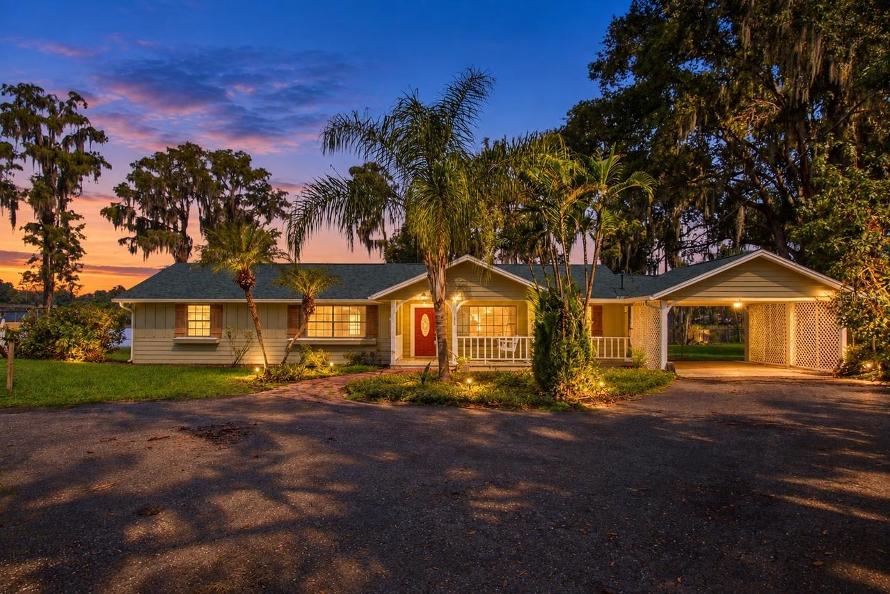 703 Crystal Lake Rd., Lutz, FL 33548
