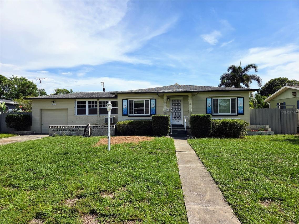 6044 Burlington Ave., St Petersburg, FL 33710