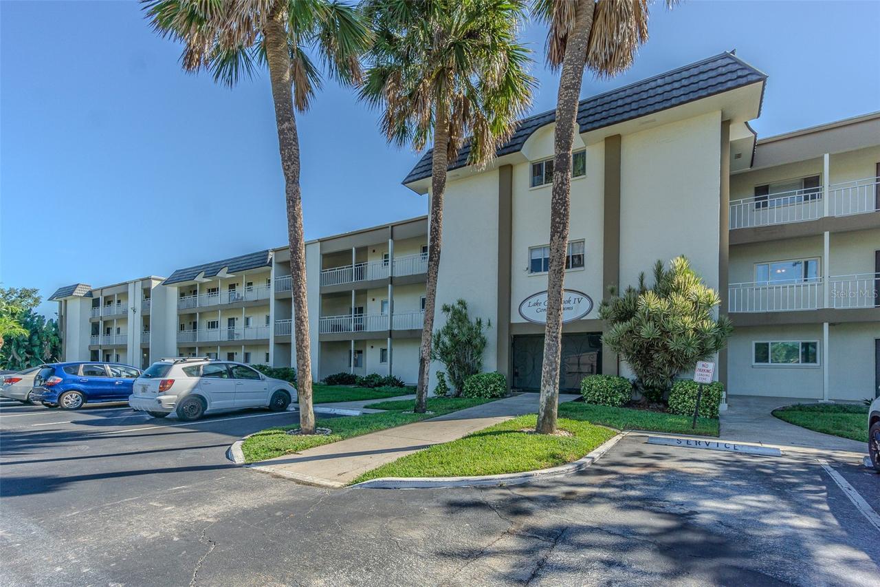 4595 Chancellor St. #109, St Petersburg, FL 33703
