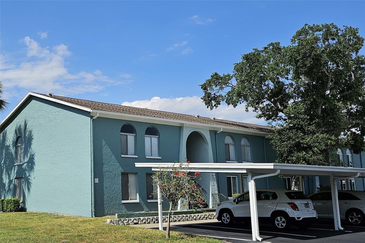 395 114th Ave. #4, St Petersburg, FL 33716