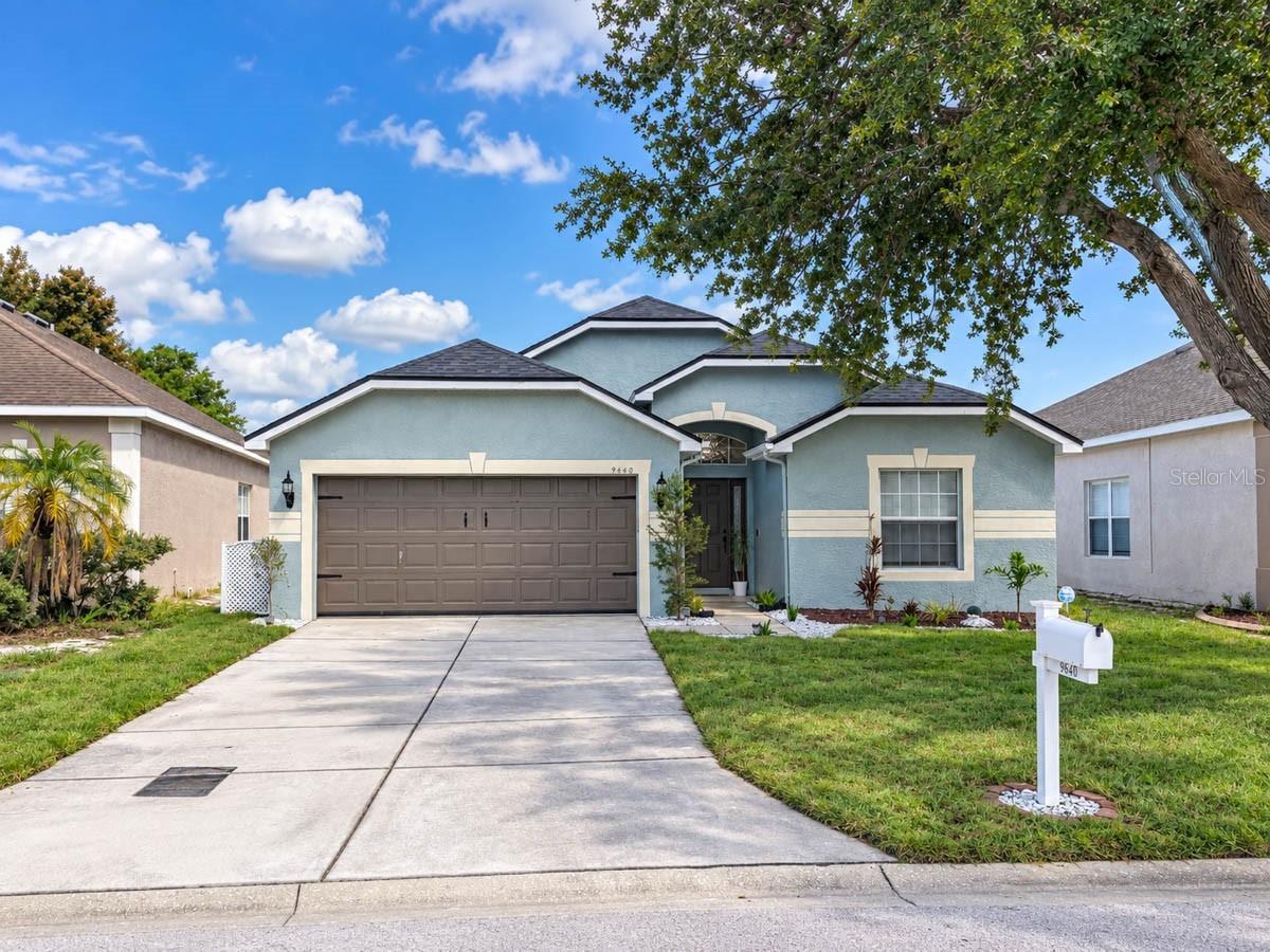 9640 Cypress Harbor Dr., Gibsonton, FL 33534