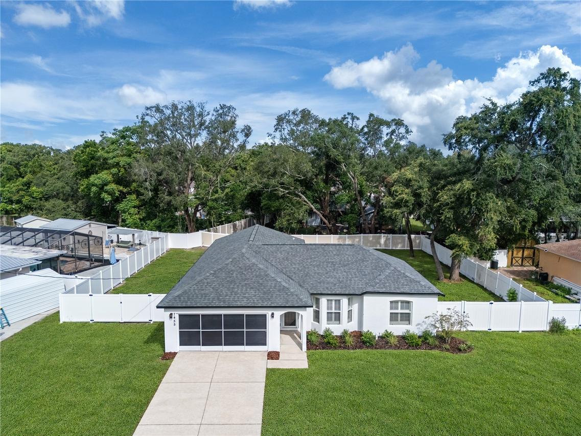 7455 Gates Cir., Spring Hill, FL 34606
